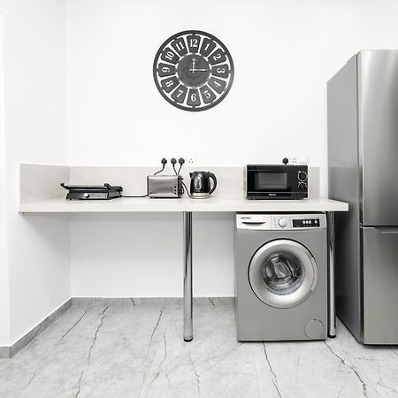 Spiros Luxury Apartments Ajia Napa Zewnętrze zdjęcie