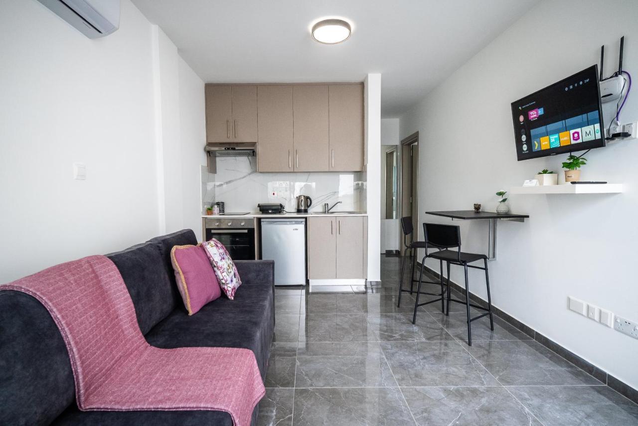 Spiros Luxury Apartments Ajia Napa Zewnętrze zdjęcie
