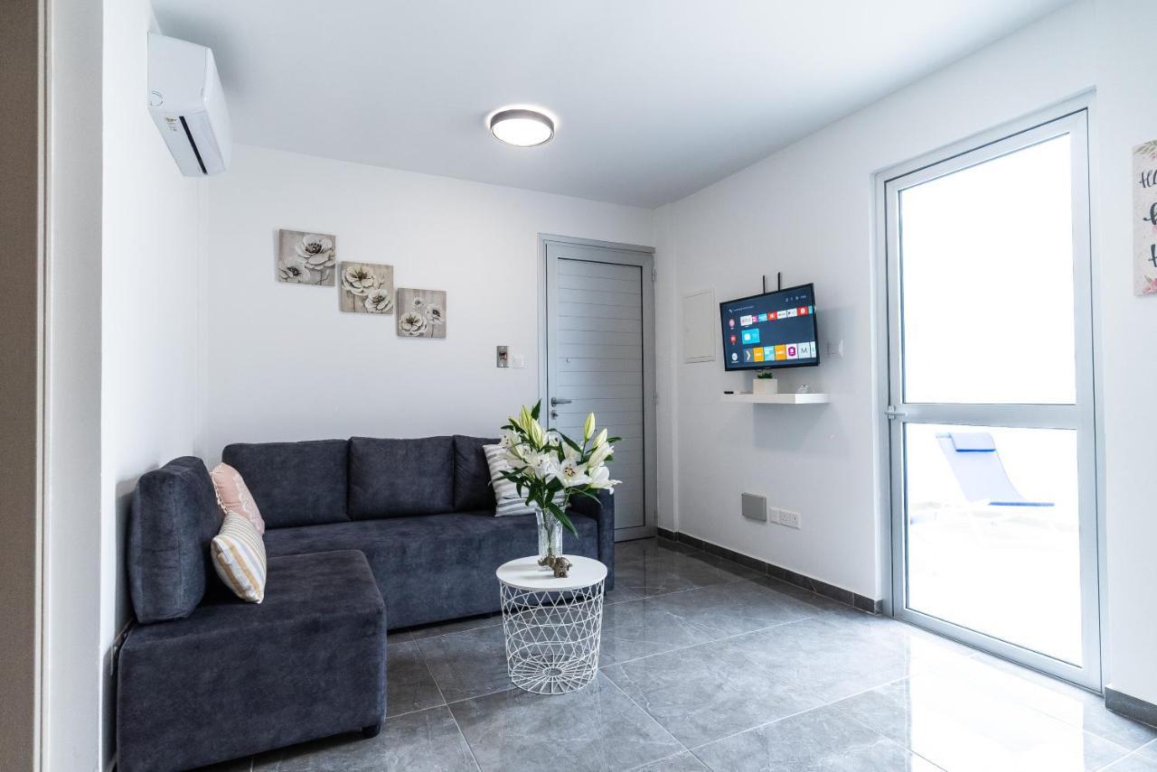 Spiros Luxury Apartments Ajia Napa Zewnętrze zdjęcie