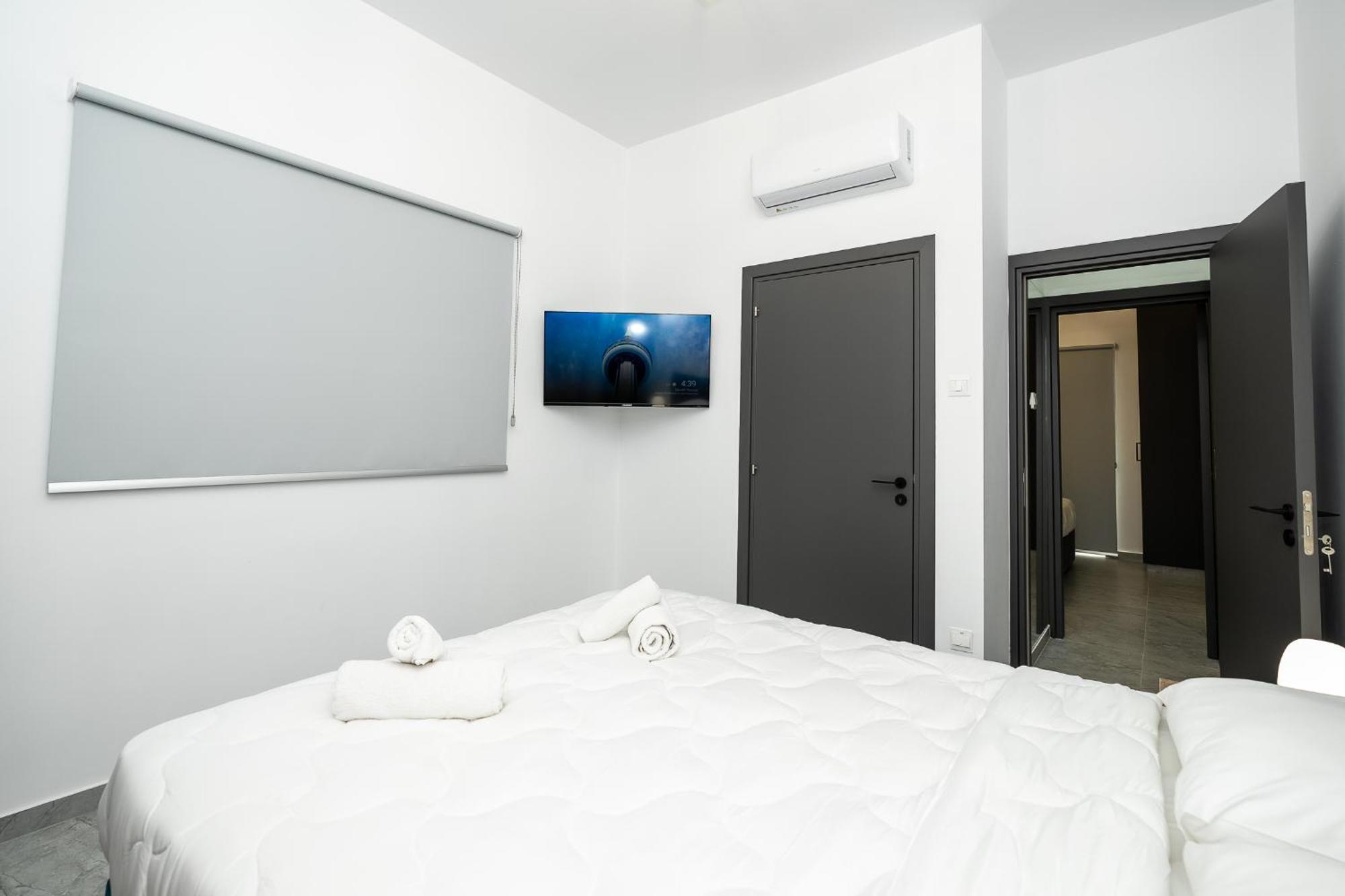 Spiros Luxury Apartments Ajia Napa Zewnętrze zdjęcie